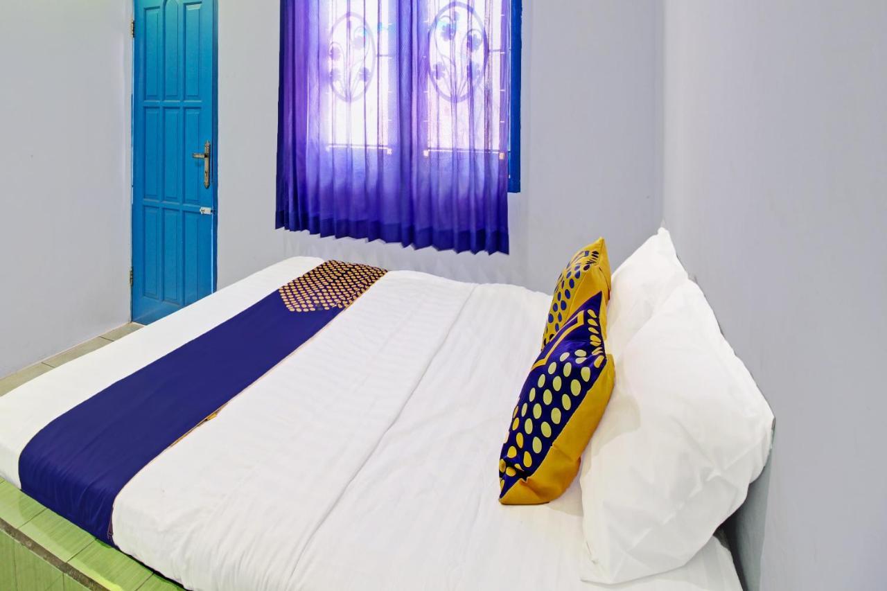 Spot On 91694 Hotel Rama Chandra Temanggung Kültér fotó